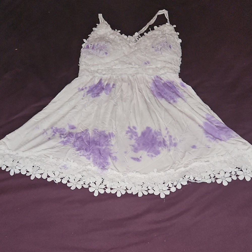 White Birch Purple and White Floral Lace Chemise